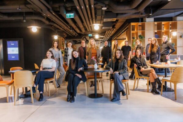 KONTAKT_SIMON_SESJA24-462