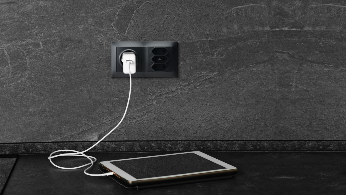 Impresja czarny metalik gniazdo gniazdo potrójne