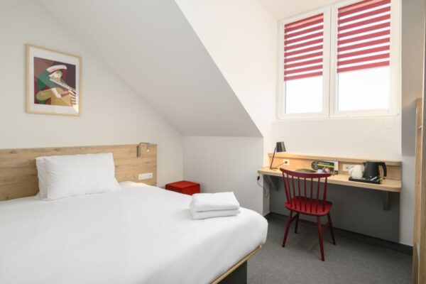hotel-kalisz-centrum_single-standard_room (2)